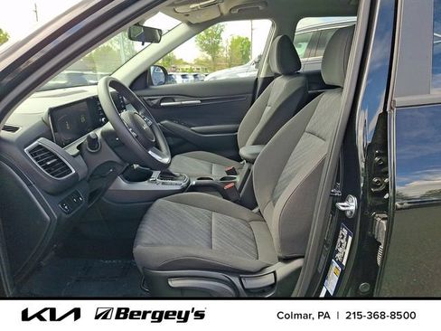 Certified 2026 Kia Seltos LX FWD image 16