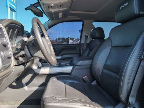 Used 2018 Chevrolet Silverado 1500 LTZ Z71 w/ LTZ Plus Package image 13