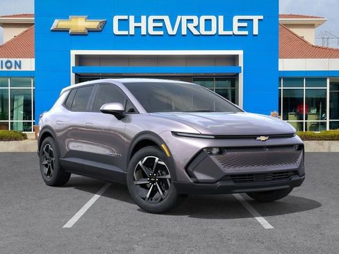 New 2026 Chevrolet Equinox EV LT image 7