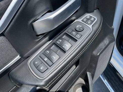 Used 2024 RAM 3500 Big Horn AWD/4WD image 21