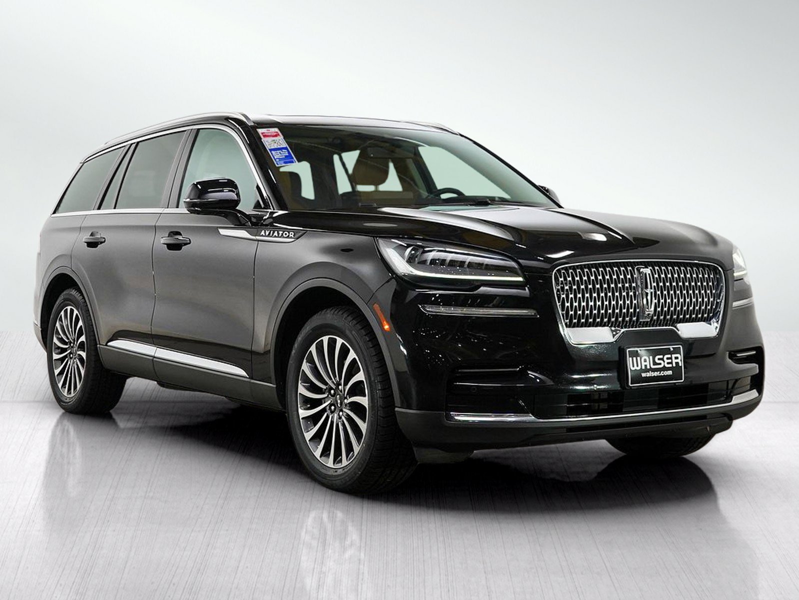 Used 2022 Lincoln Aviator Reserve w/ Class IV Trailer Tow Package AWD/4WD image 8