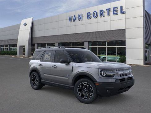 New 2025 Ford Bronco Sport Outer Banks AWD/4WD image 7