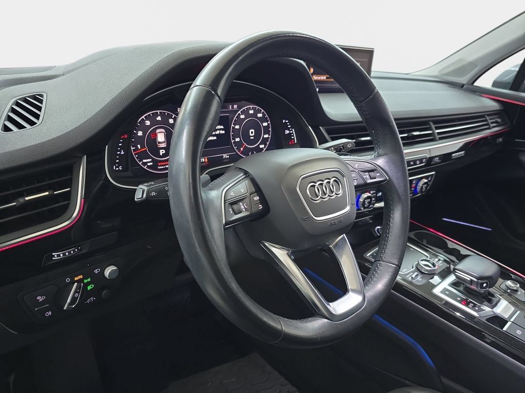 Used 2019 Audi Q7 3.0T Prestige AWD/4WD image 19