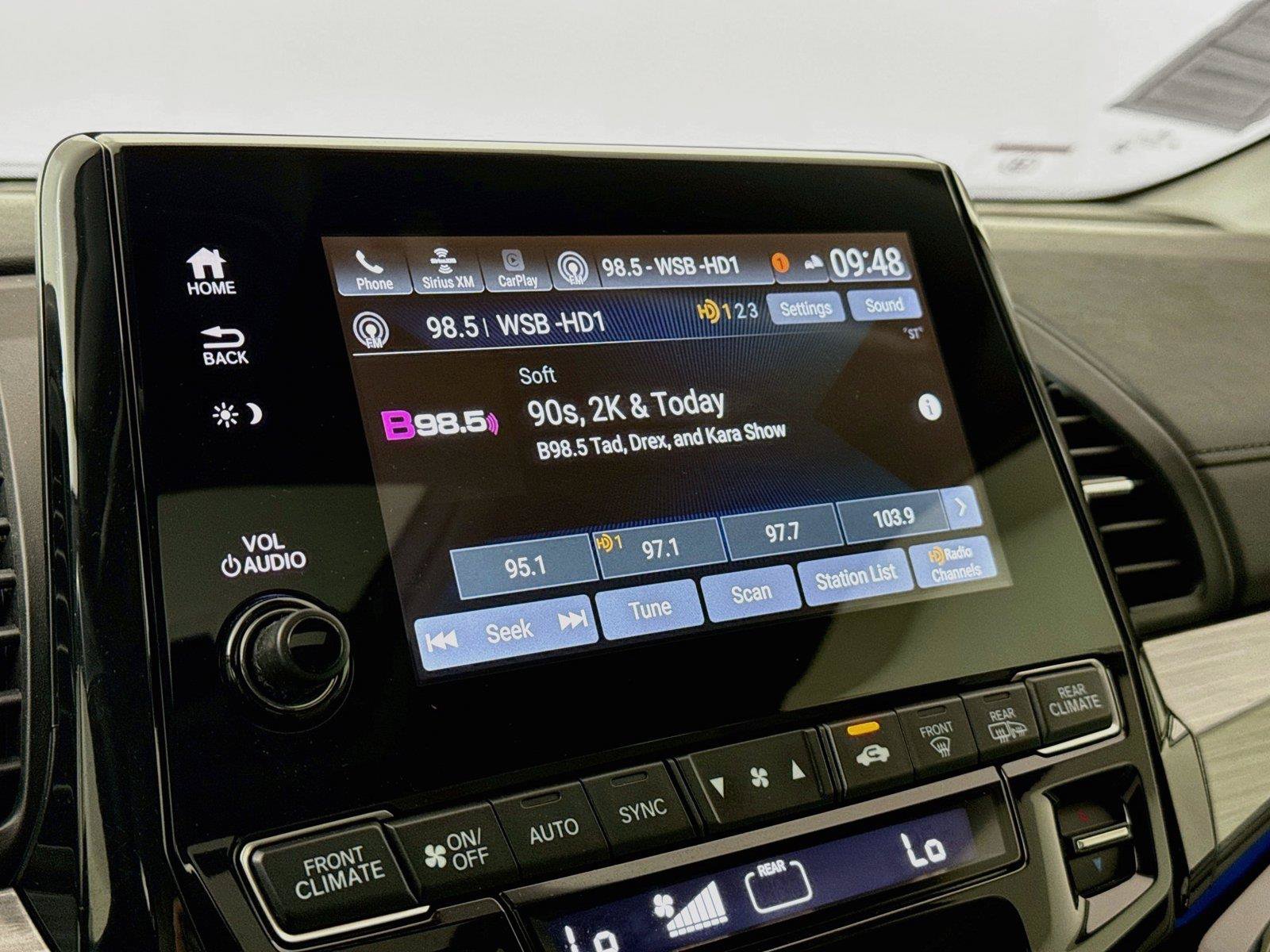 Used 2024 Honda Odyssey Elite image 24