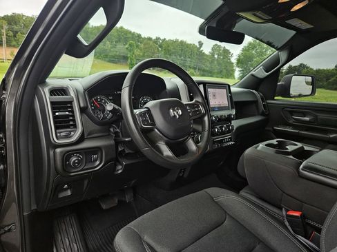 Used 2025 RAM 1500 Classic Warlock AWD/4WD image 13