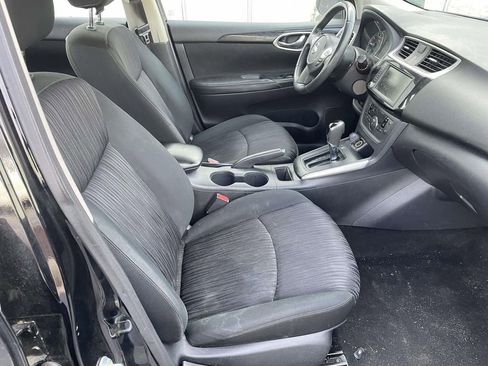 Used 2019 Nissan Sentra SV image 46