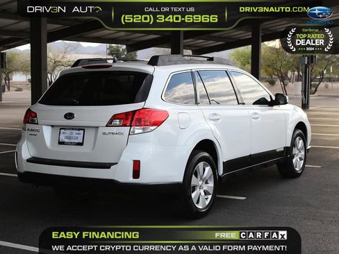 Used 2011 Subaru Outback 2.5i Limited image 7