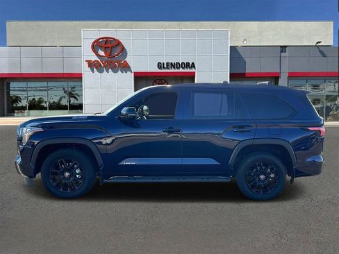 Certified 2025 Toyota Sequoia Limited w/ Tow Technology Package image 6