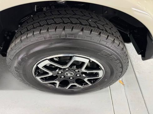 New 2025 Ford Bronco Outer Banks image 5