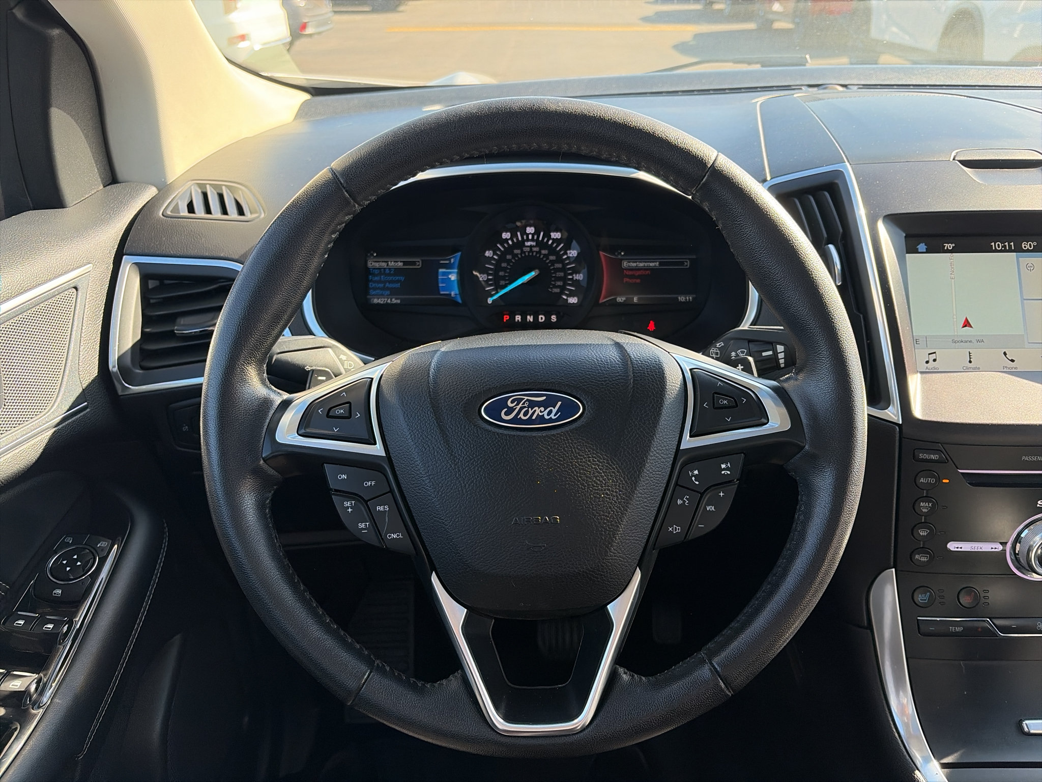 Used 2018 Ford Edge Titanium w/ Equipment Group 301A AWD/4WD image 22