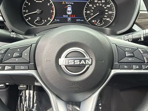 New 2025 Nissan Altima 2.5 SV image 26