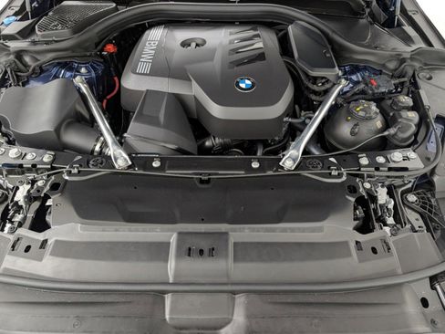 New 2025 BMW 530i w/ Premium Package image 24