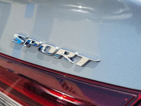 Certified 2025 Honda Civic Sport image 9