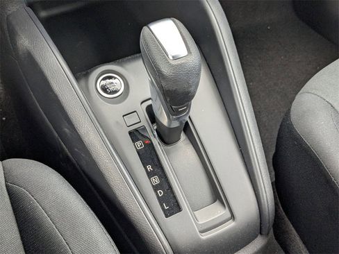 New 2025 Nissan Kicks Play S image 16