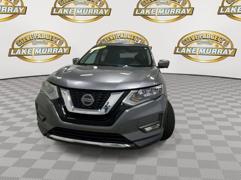 Used 2018 Nissan Rogue SL FWD image 6