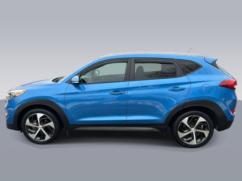 Used 2016 Hyundai Tucson Sport image 6