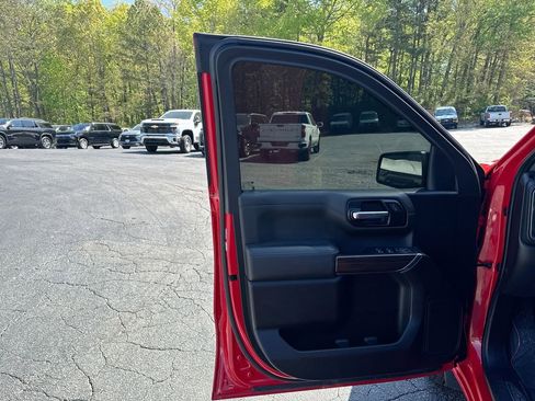 Used 2022 Chevrolet Silverado 1500 RST image 13