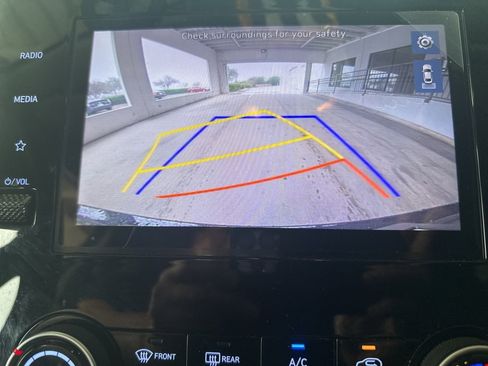 Used 2023 Hyundai Tucson SEL image 5