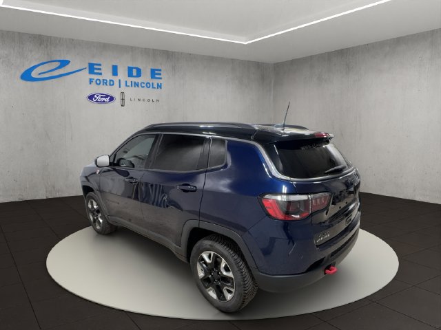 Used 2018 Jeep Compass Trailhawk w/ Cold Weather Group AWD/4WD image 10