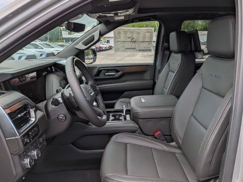 New 2026 GMC Yukon XL Denali w/ Denali Reserve Package AWD/4WD image 99
