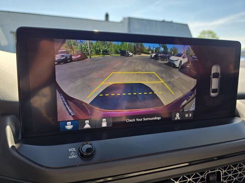 Used 2023 Honda Accord Touring image 20