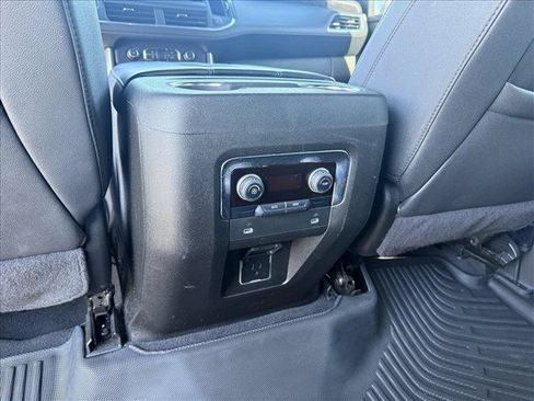 Used 2024 Chevrolet Tahoe LT RWD image 24