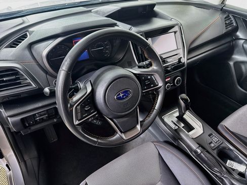 Used 2023 Subaru Crosstrek 2.0i Premium AWD/4WD image 9