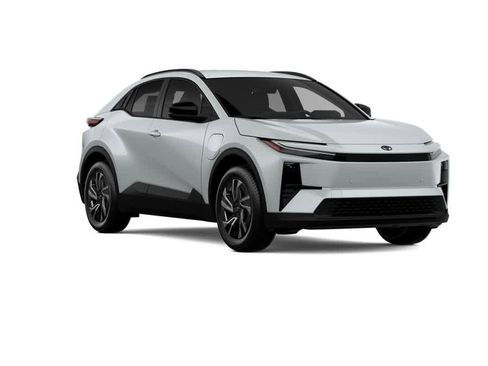 New 2026 Toyota C-HR SE image 15