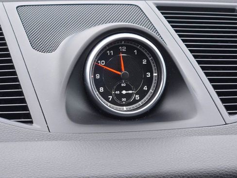 Used 2018 Porsche Macan image 25