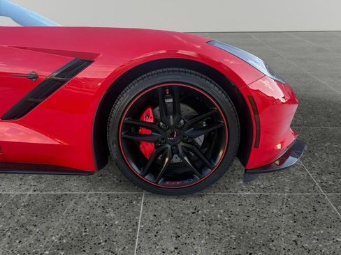Used 2017 Chevrolet Corvette Stingray Coupe w/ 1LT RWD image 39