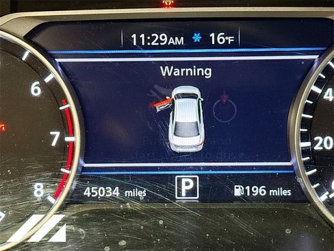 Used 2020 Nissan Sentra SV image 13