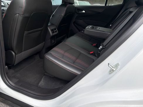 Used 2024 Chevrolet Equinox RS image 21