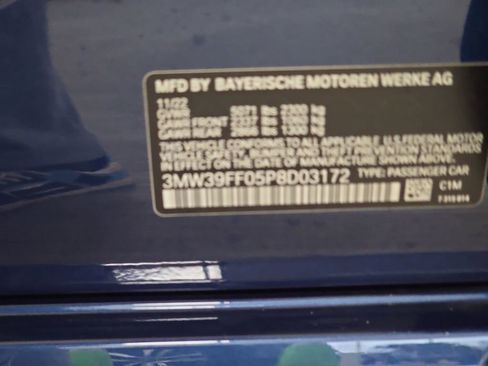 Certified 2023 BMW 330e w/ Driving Assistance Package image 33