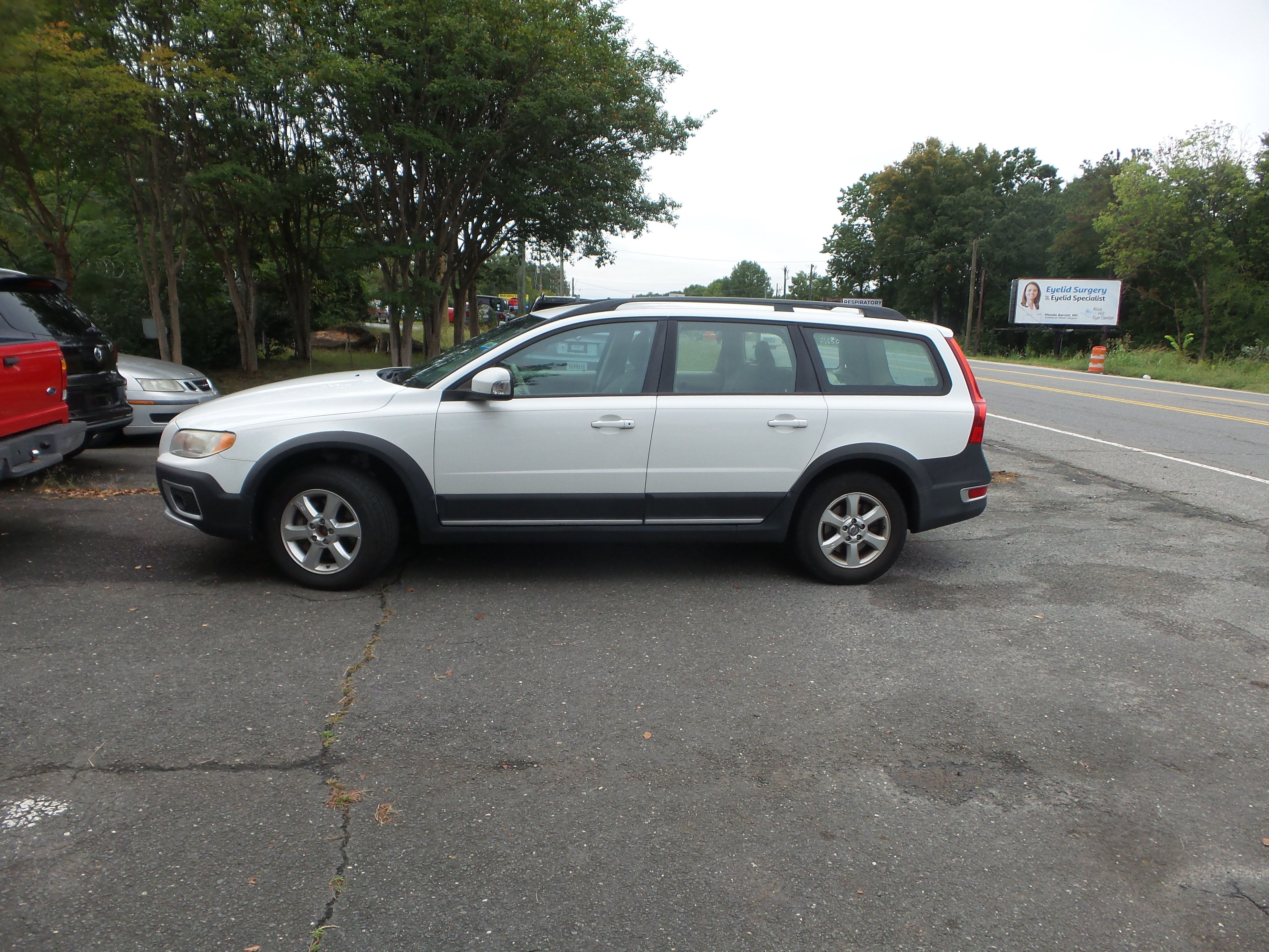 Used 2008 Volvo XC70 3.2 AWD/4WD image 4