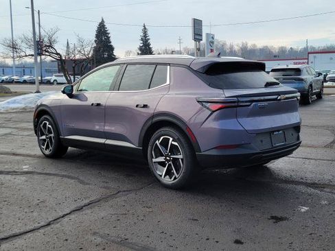 New 2026 Chevrolet Equinox EV LT image 3