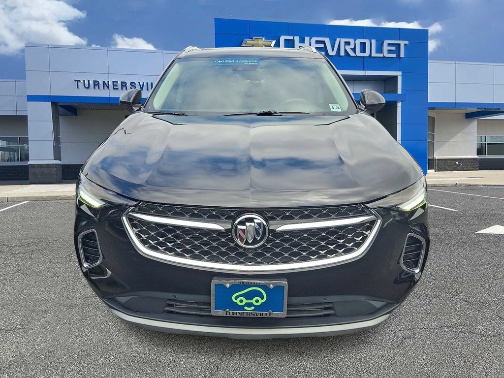 Certified 2023 Buick Envision Avenir AWD/4WD image 2