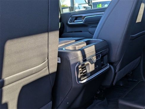 New 2026 Chevrolet Silverado 2500 High Country w/ High Country Premium Package image 32