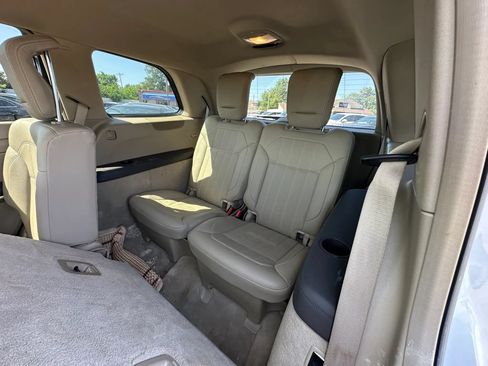 Used 2014 Mercedes-Benz GL 450 4MATIC image 18