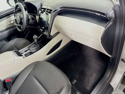 Certified 2024 Hyundai Tucson SEL image 30
