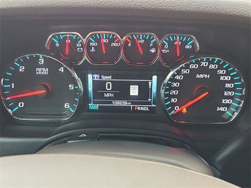 Used 2019 Chevrolet Tahoe LT w/ LT Signature Package image 12