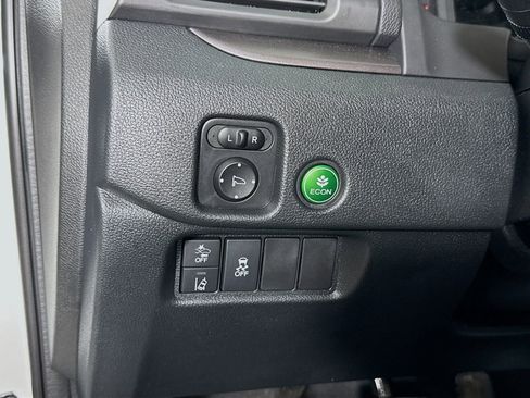 Used 2021 Honda Pilot Special Edition image 11