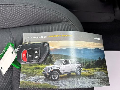 Used 2023 Jeep Wrangler Unlimited w/ Cold Weather Group AWD/4WD image 38