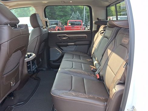 Used 2026 RAM 1500 Limited AWD/4WD image 12