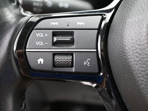 Used 2025 Honda CR-V EX-L image 20