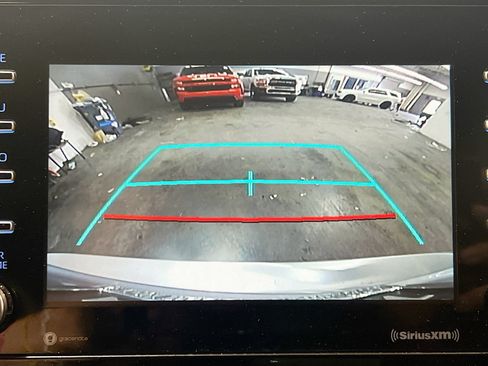 Used 2021 Toyota Camry LE w/ Carpet Mat Package (TMS) FWD image 9