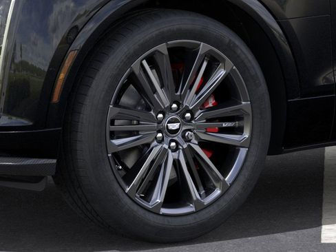 New 2026 Cadillac Lyriq V image 9