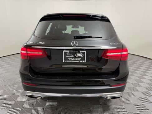 Used 2018 Mercedes-Benz GLC 300 4MATIC image 11