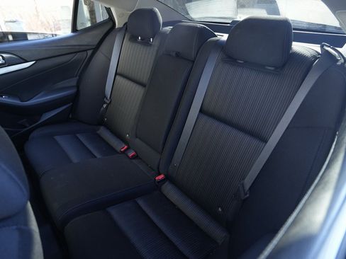 Used 2018 Nissan Maxima 3.5 S image 19