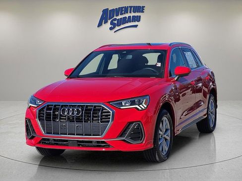 Used 2024 Audi Q3 2.0T Premium image 2