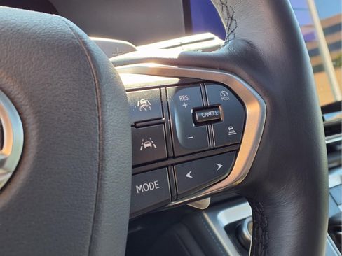 Used 2025 Lexus GX 550 w/ Cold Area Package AWD/4WD image 24